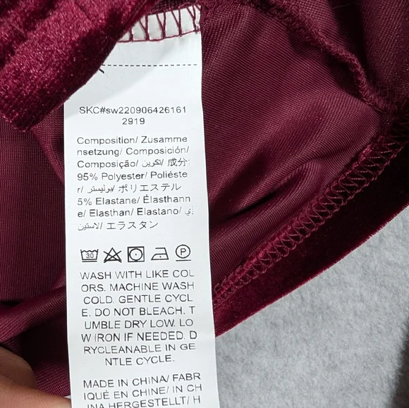 Kara and Kate Velvet Burgundy Button Down Small Shirt - Picture 8 of 10